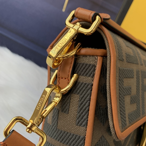 スーパーコピーブランドバッグ内部構造